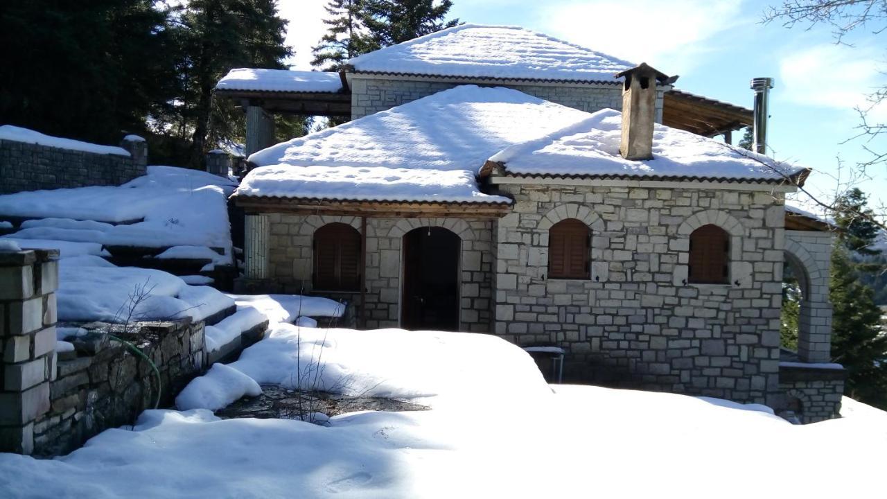 Relax In Mainalo Villa Radhos Exterior photo