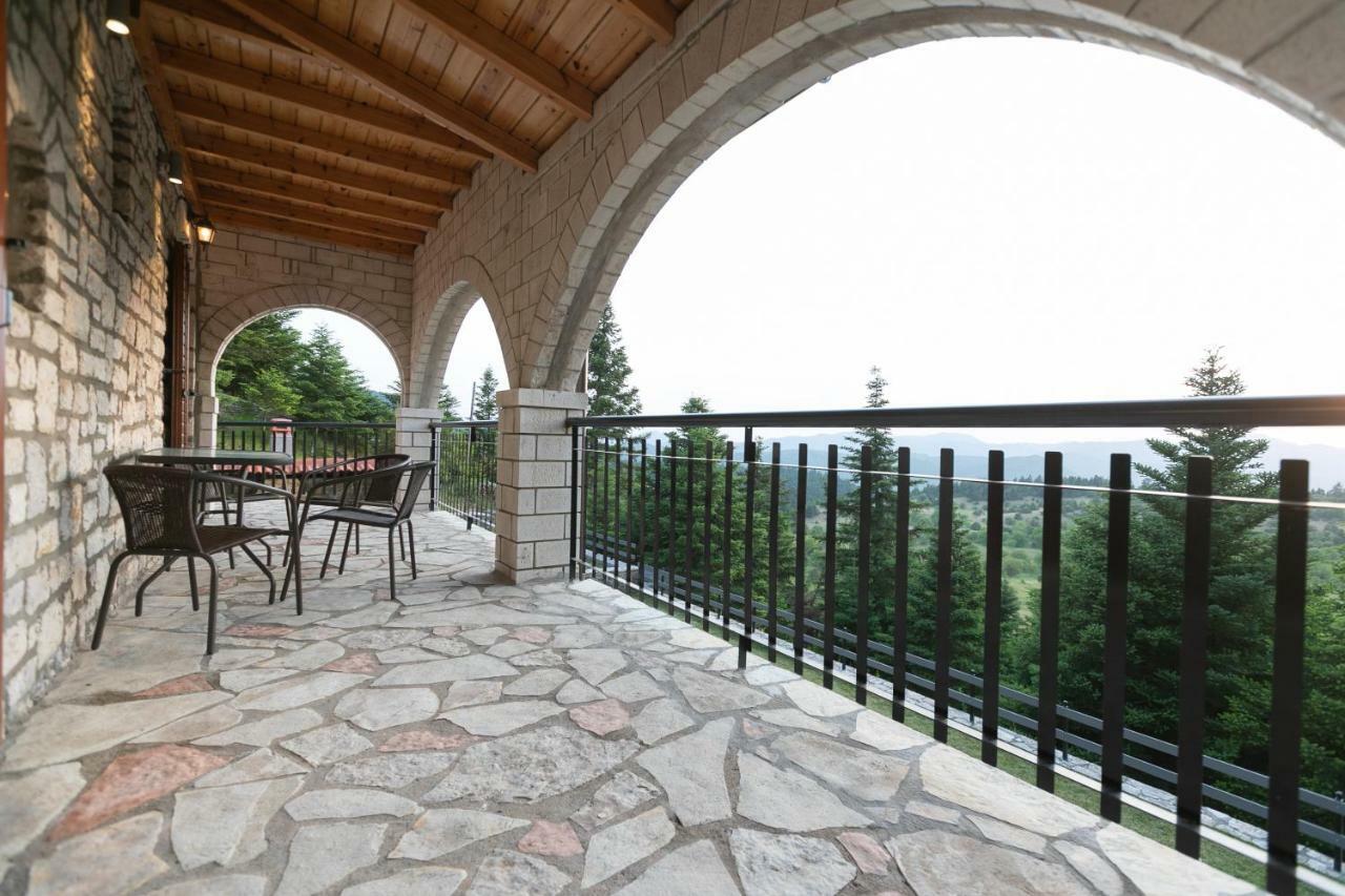 Relax In Mainalo Villa Radhos Exterior photo