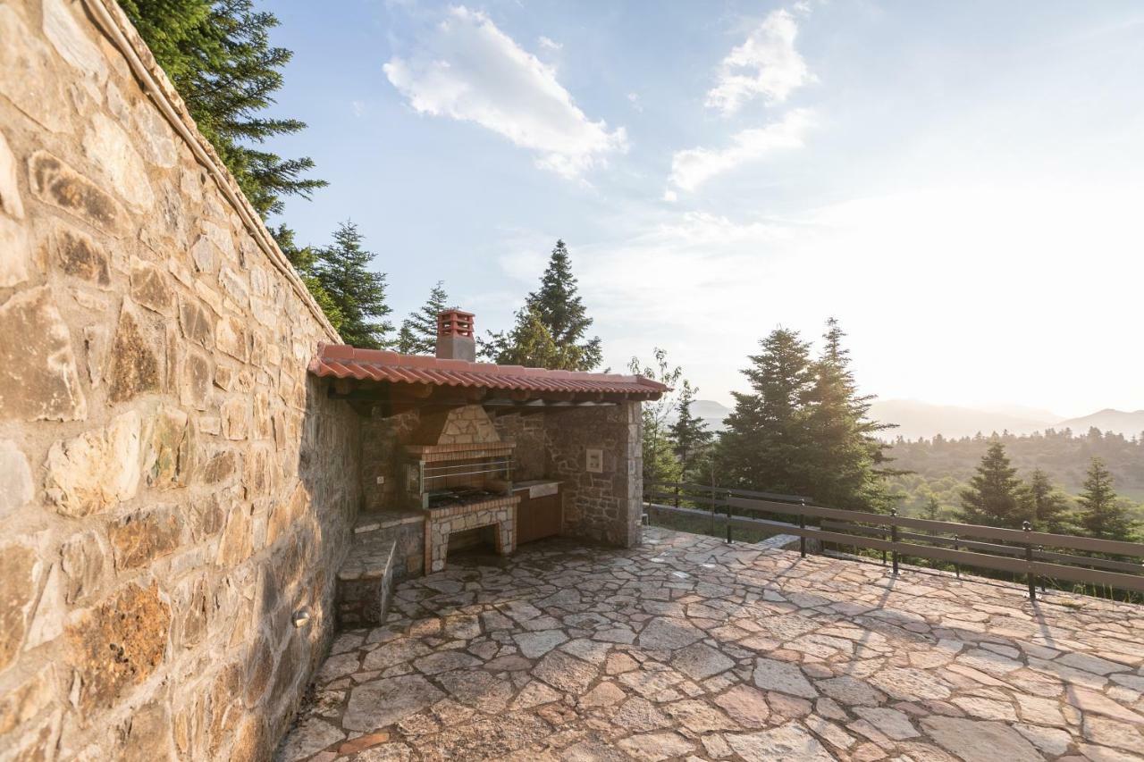 Relax In Mainalo Villa Radhos Exterior photo